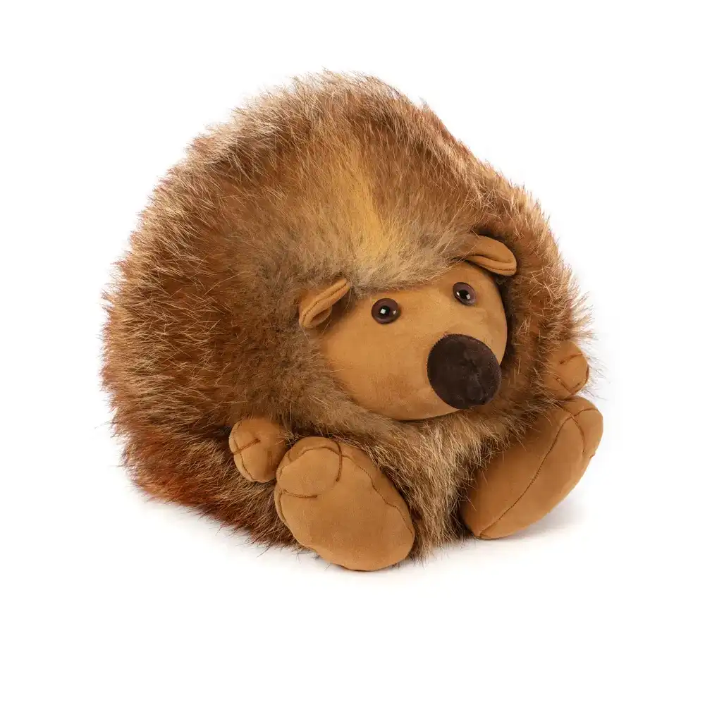 Igel-Kuscheltier aus Rotfuchsfell