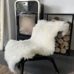 Fell mit langer schöner Locke